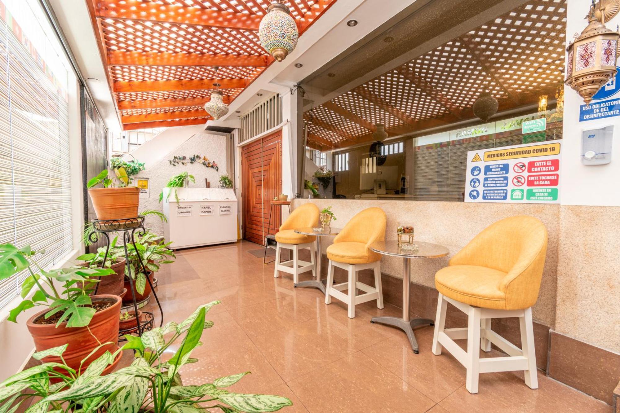 Inti Killa Hostel Лима Екстериор снимка