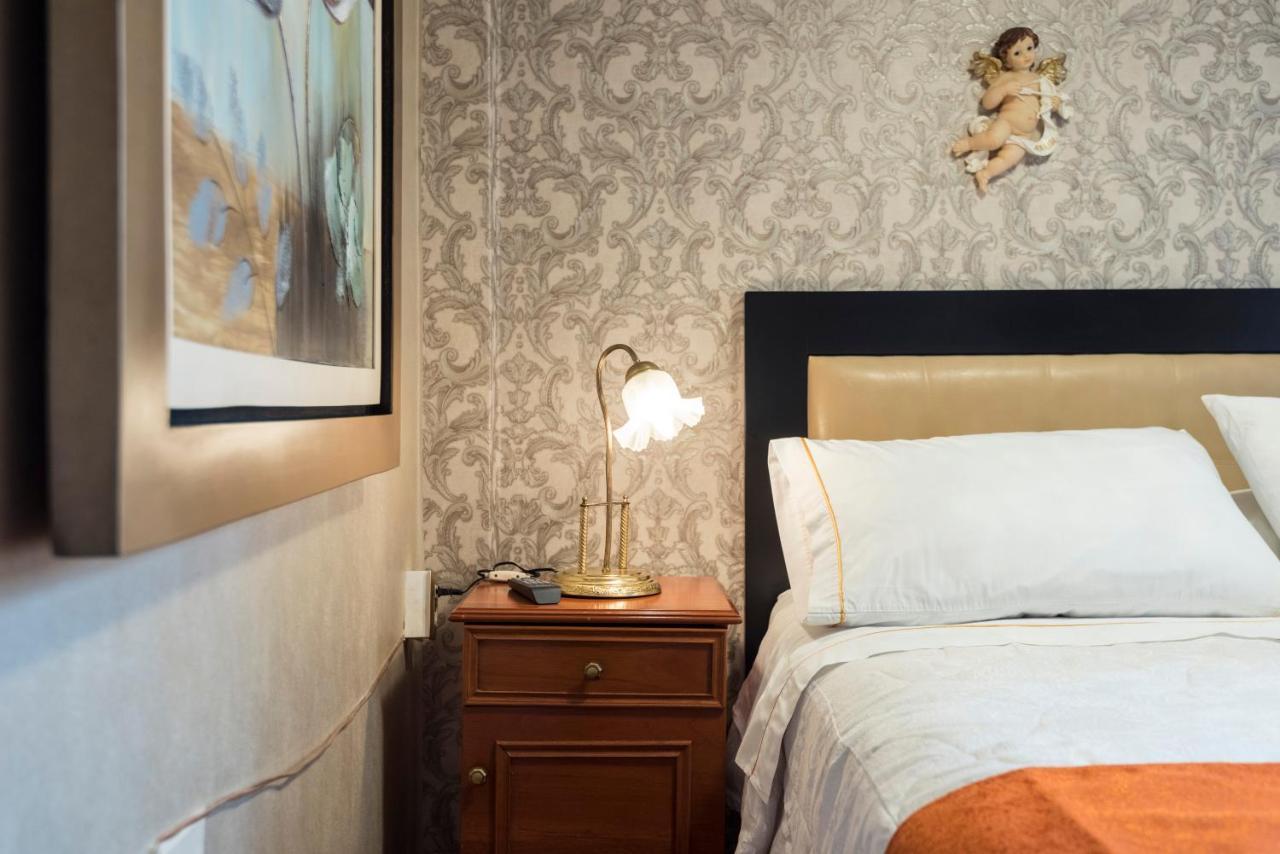 Inti Killa Hostel Лима Екстериор снимка