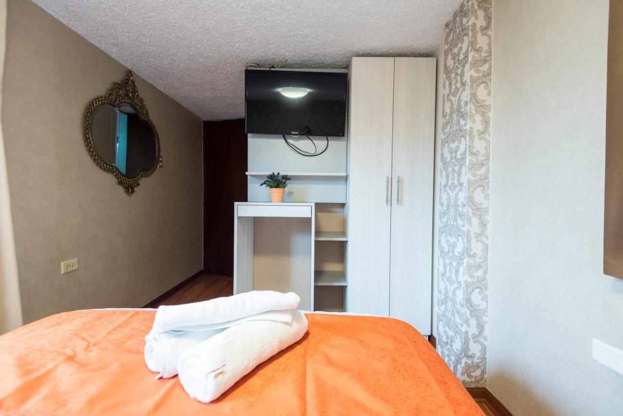 Inti Killa Hostel Лима Екстериор снимка