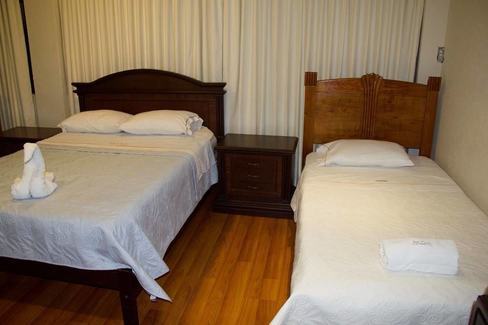 Inti Killa Hostel Лима Екстериор снимка